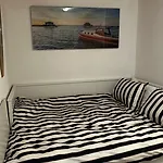 Apartment Superbe Avec Vue Centre, Se Fait A Pied Ou En Velo