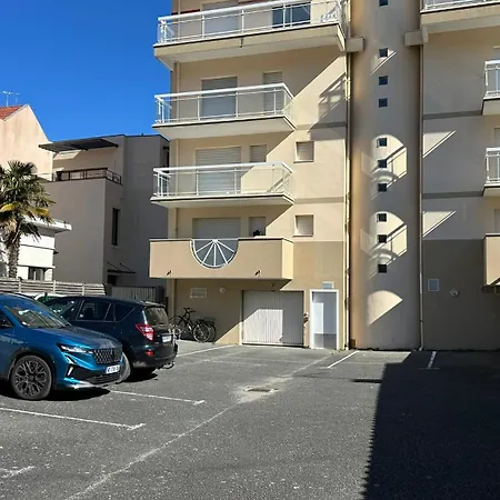Superbe Avec Vue Centre, Se Fait à Pied Ou En Vélo